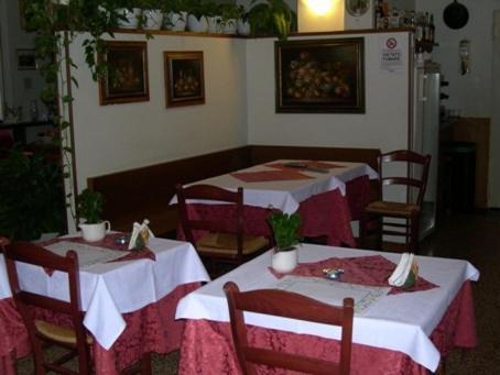 Albergo Le Rose Pistoia Extérieur photo
